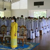 พิธีทำบุญตักบาตรและพิธีลงนามถวายพระพรชัยมงคล เนื่องในโอกาสวันเฉลิมพระชนมพรรษา พระบาทสมเด็จพระเจ้าอยู่หัว รัชกาลที่ ๑๐