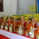 พิธีทำบุญตักบาตรและพิธีลงนามถวายพระพรชัยมงคล เนื่องในโอกาสวันเฉลิมพระชนมพรรษา พระบาทสมเด็จพระเจ้าอยู่หัว รัชกาลที่ ๑๐