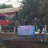 เทศบาลตำบลแม่อายร่วมกับประชาชนบ้านโห้งหลวง ร่วมกันพัฒนาฝายกลางบ้าน หมู่ที่ 7 ตำบลแม่อาย