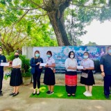 ทต.แม่อายเป็นตัวแทนมอบทุนการศึกษาแก่เด็กที่มีสภาวะยากลำบากในพื้นที่สูง จังหวัดเชียงใหม่ ประจำปีงบประมาณ 2565